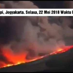 Letusan Freatik GUNUNG MERAPI. Warga Dihimbau Waspada