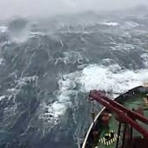 Waspada Peningkatan Gelombang Laut Hingga 6 Meter