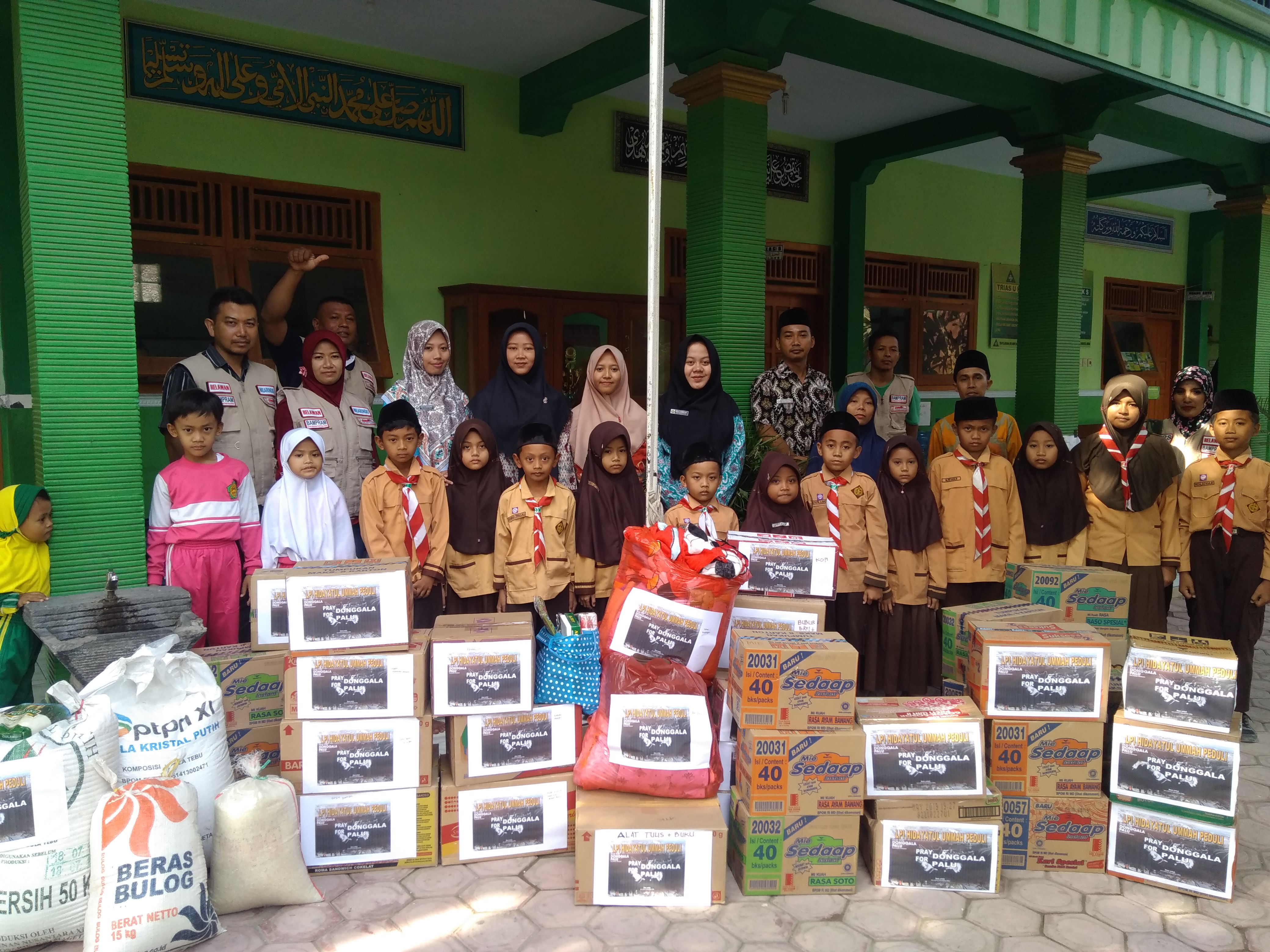 67 Ribu Rumah Palu Donggala Rusak, LPI HIDAYATUL UMMAH Magetan Salurkan Bantuan