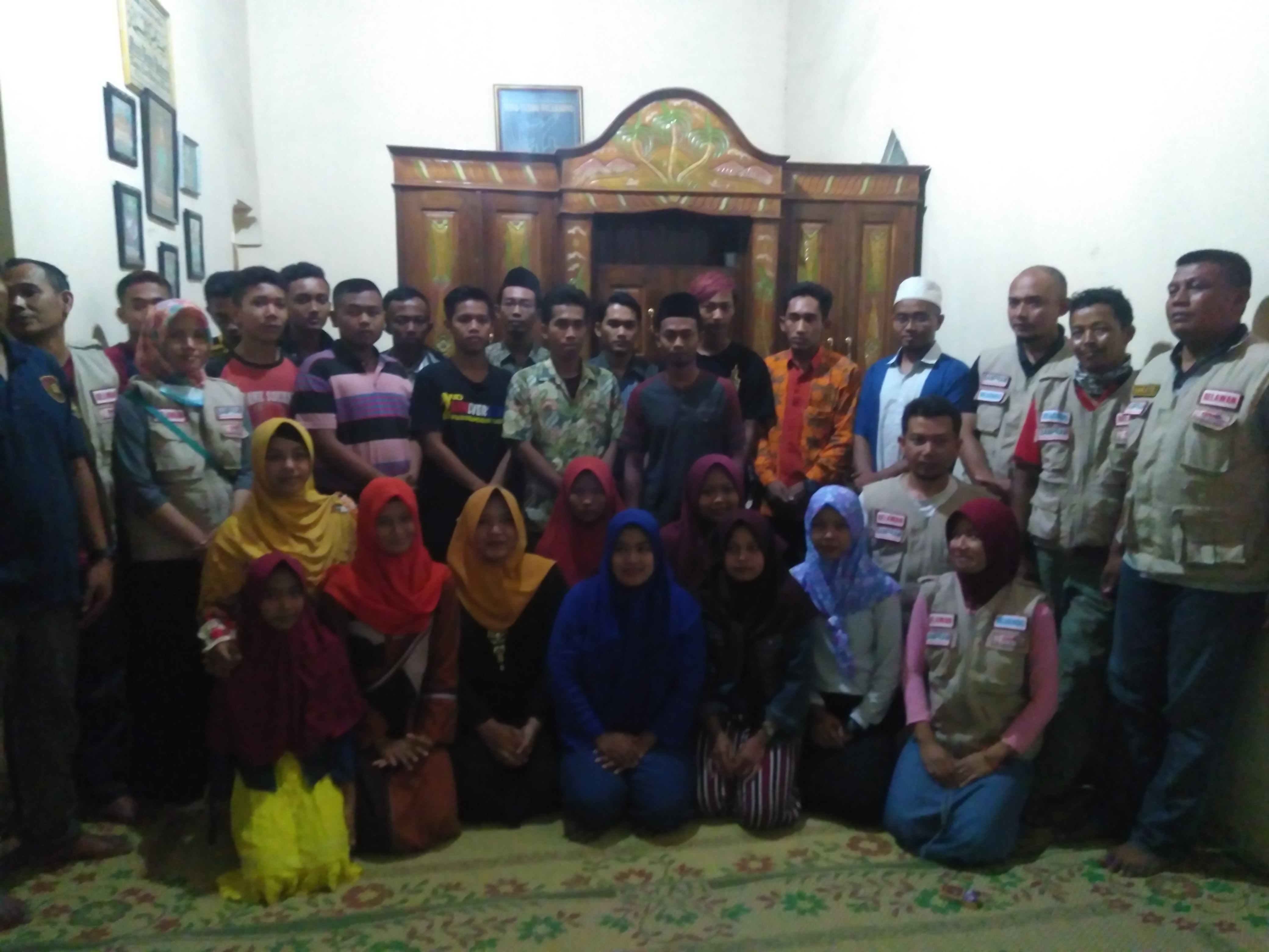 PERSADA BELUD SUKOWIDI Serahkan Bantuan Untuk Bencana Yang Mematikan 2.256 Jiwa dan Lahirkan Ribuan Pengungsi Palu Darurat Terpal