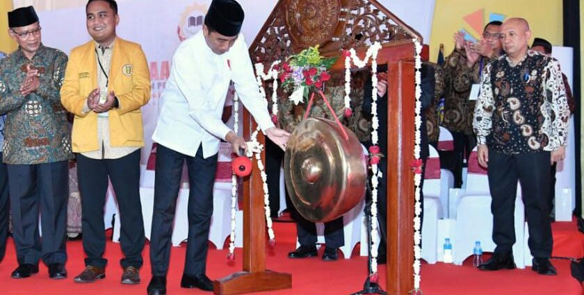 Meski Ditolak, Jokowi Tetap Hadir Dan Buka Muktamar IPP Muhammadiyah