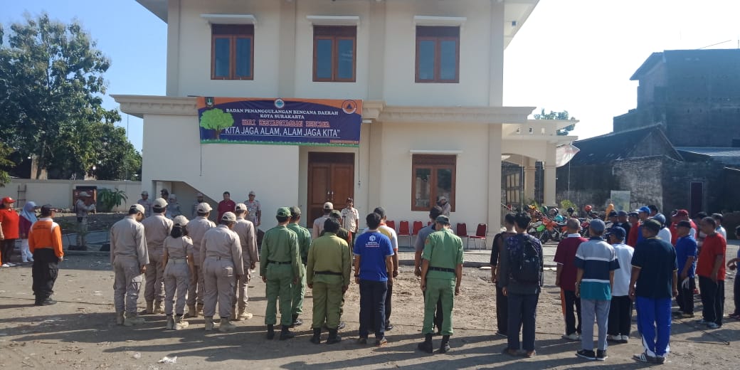 Peran TNI AD Surakarta Pada Peringatan Hari Kesiap Siagaan Bencana Di Kel.Kadipiro