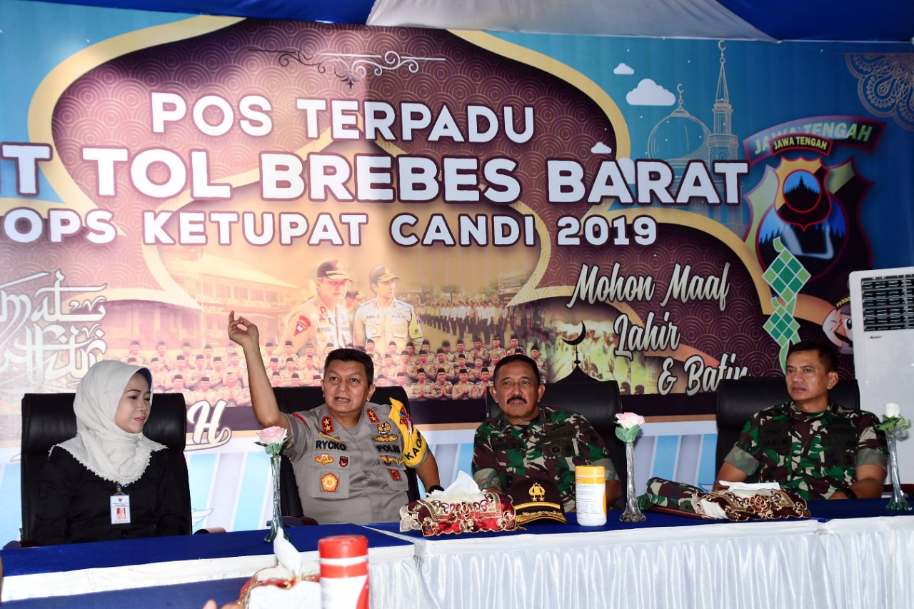 Yakinkan Arus Mudik Lancar dan Aman, Pangdam dan Kapolda Cek Rekayasa One Way