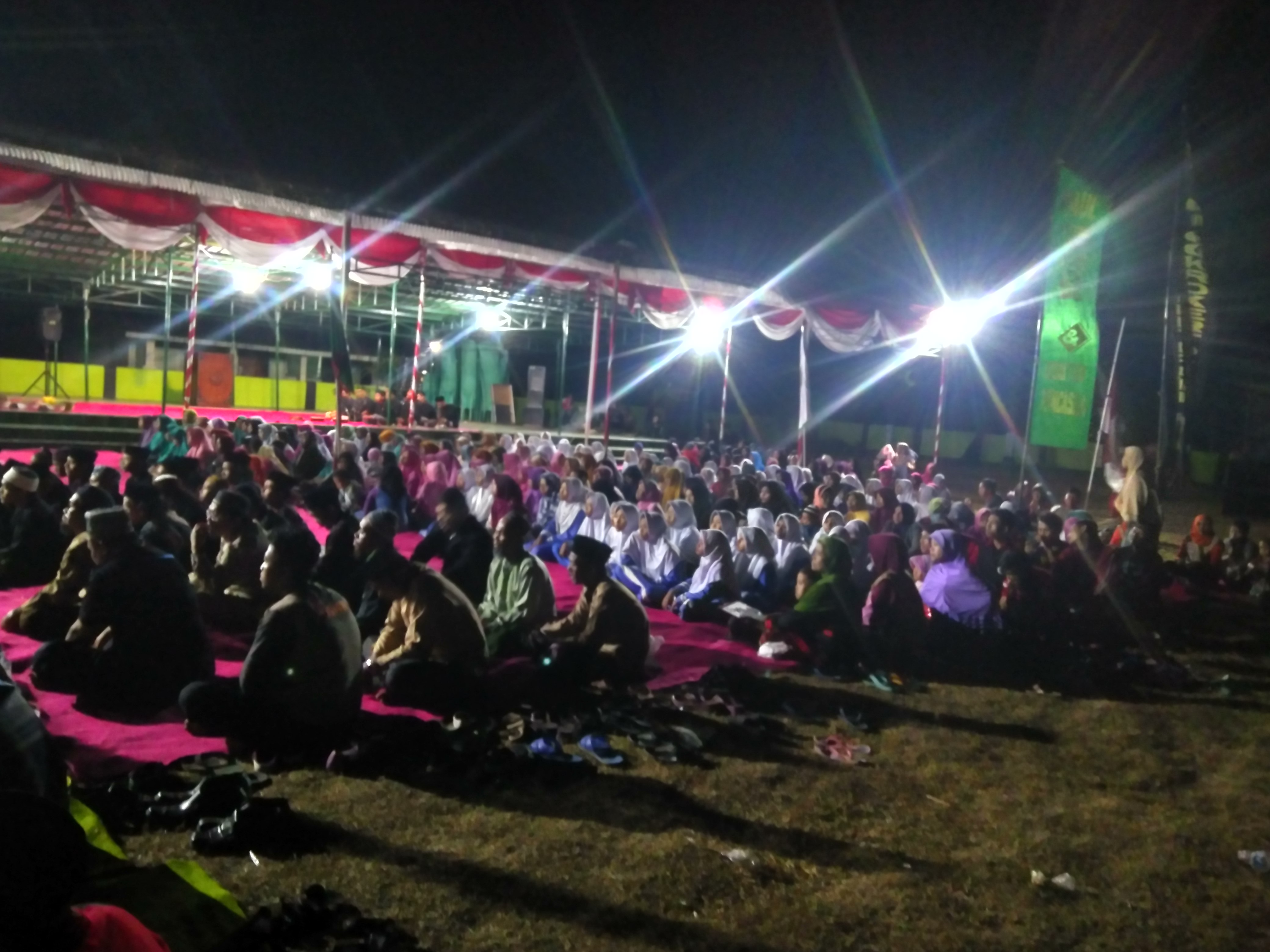 Haul Syuhada Monumen Soco, Masyarakat Anti Komunis Berikrar Dan Bakar Bendera PKI