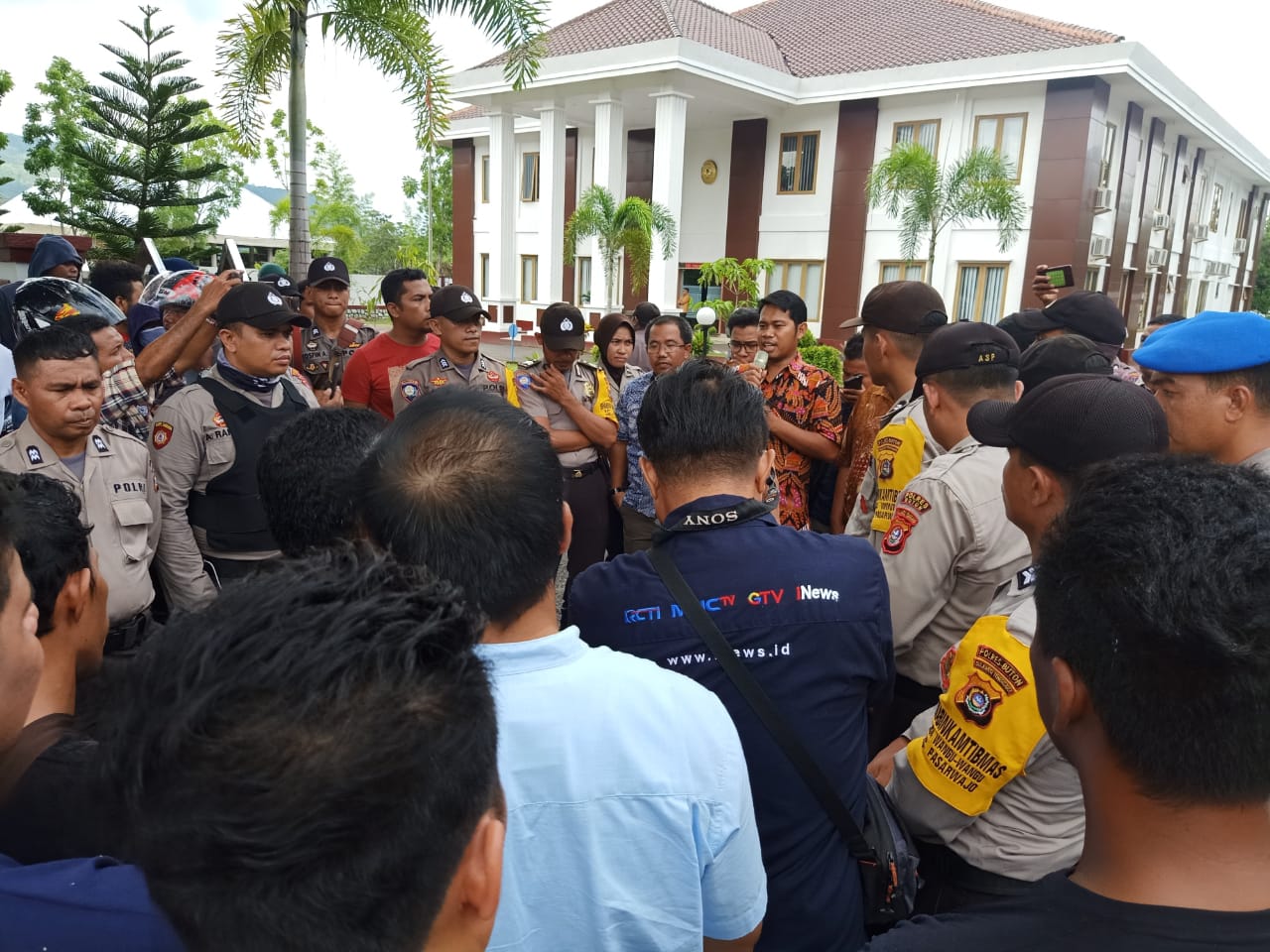 Sidang Ke 4 Wartawan Sadli, Puluhan Jurnalis Gelar Aksi Turun Jalan