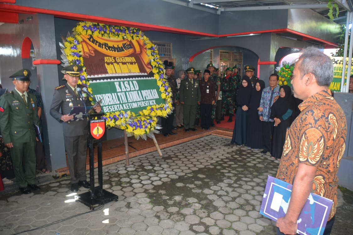 Danrem Wijayakusuma Pimpin Apel Pemberangkatan Jenazah Prajurit Korban Helikopter MI-17 Jatuh