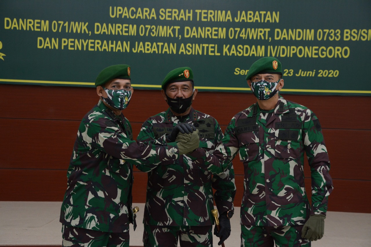 Tongkat Komando Korem 071/Wijayakusuma Dijabat Putra Daerah