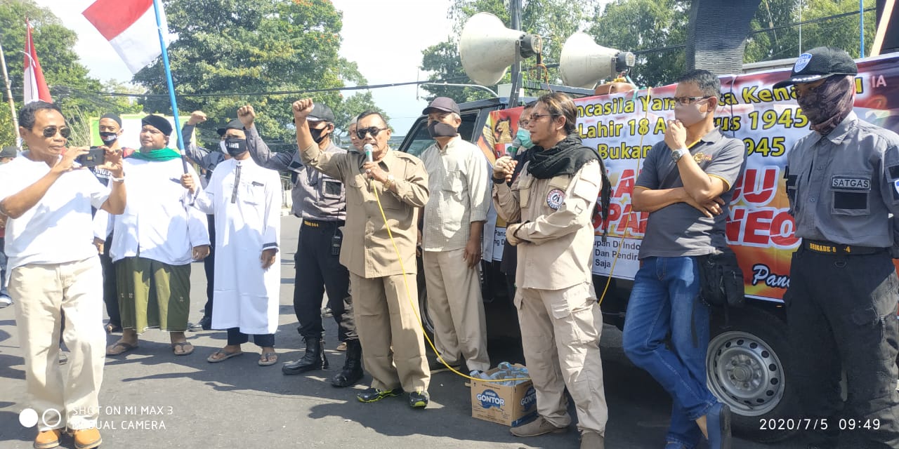 Ratusan Ummat Konvoi Apel Siaga Neo Komunis Tolak RUU HIP