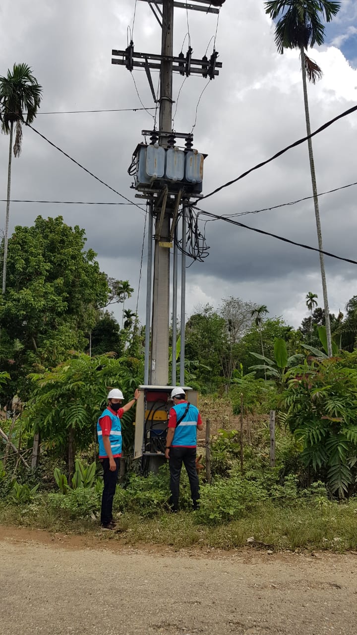 Banjir Surut, PLN Nyalakan Kembali Listrik di Kampar Kiri Hulu