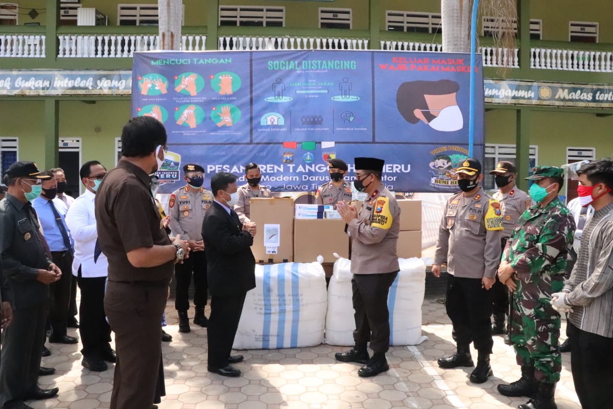 Wakapolda Jatim Kunjungi Ponpes Gontor 2 Ponorogo