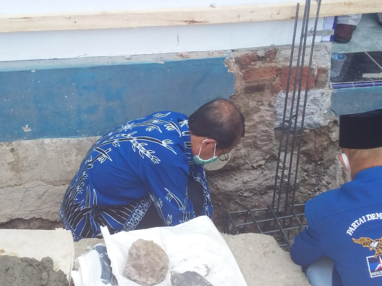 Bupati Letakkan Batu Pertama Pembangunan Gedung DPC Partai Demokrat Kabupaten Magetan