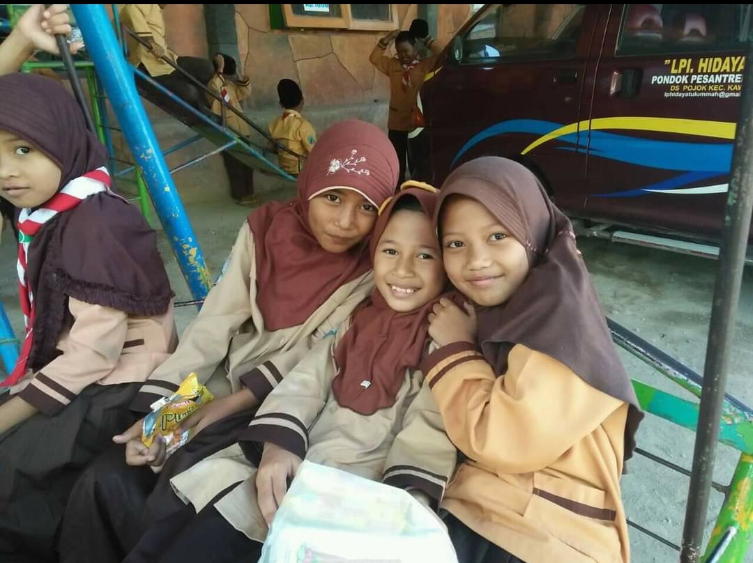 Wah Ada Bansos Anak Sekolah Sebesar Rp. 4,4 Juta, Cek Cara Dapat Dan Daftar Penerimanya