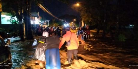 Banjir Bandang Terjang Tuban, Akibatkan Warga Meningal Dunia