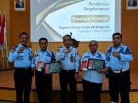 Tak Hanya Gaji, Pengabdian 38 Tahun Petugas Rutan Magetan Menuai Penghargaan