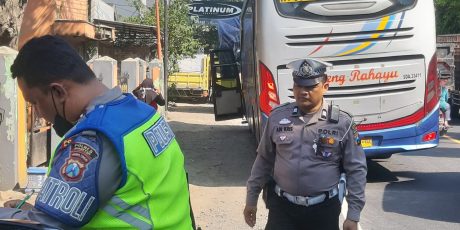 Sejumlah Bus Ditindak Tegas Satlantas Polres Magetan, Ini Penyebabnya