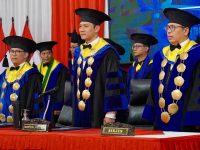 Wisuda 702 Taruna Sekolah Tinggi Pertanahan Nasional, Menteri AHY: Jangan Pernah Berhenti Belajar