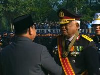 Dewan Pertimbangan SMSI Pusat Taufiequrachman Ruki Terima Bintang Kehormatan dari Presiden RI