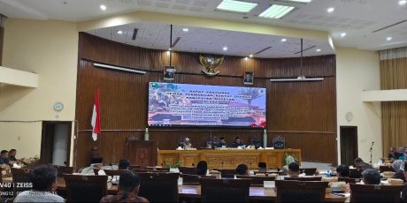 Jawab Pandangan Fraksi, Bupati Magetan Paparkan Tindak Lanjut Temuan BPK di Paripurna