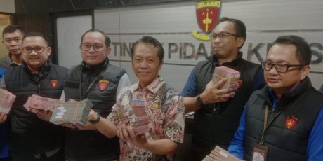 Kelakuan Biadab Mafia Izin ESDM Jatim Digulung Kejati, Tiga Pejabat Tersangka, Rp2,3 Miliar Diamanka